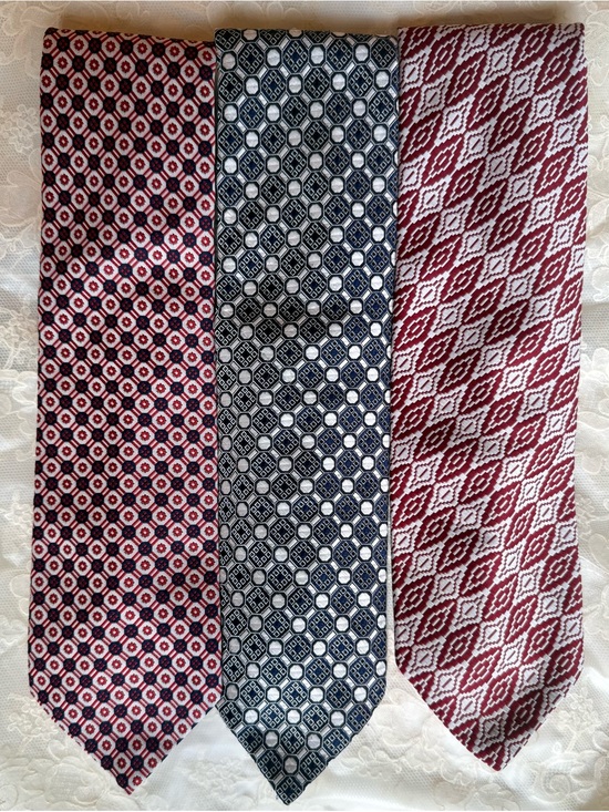 Vintage Other - Vint Curated Geometric Necktie Trio in Red, Navy & White Wembley Resilio 1970